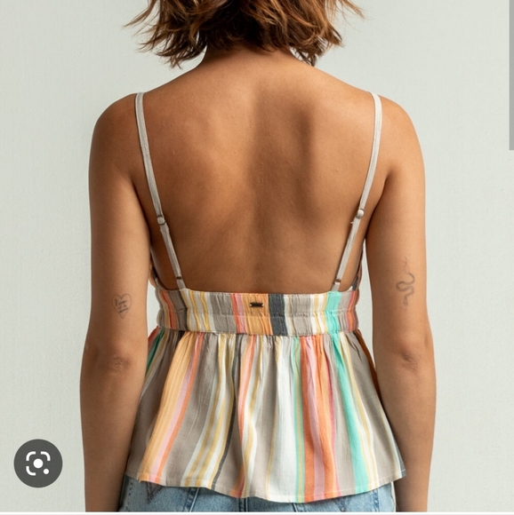 NWT O'Neil Tank - Picture 2 of 4